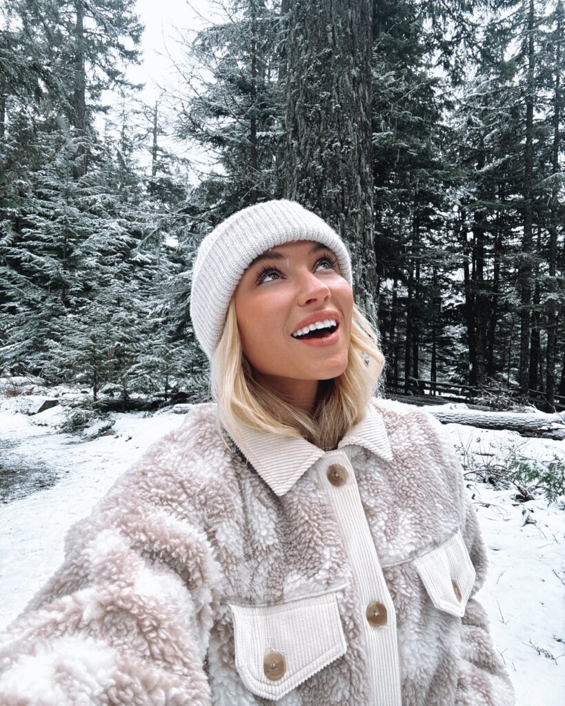 Lucie Donlan: Biography, Age, Career & Net Worth 2025