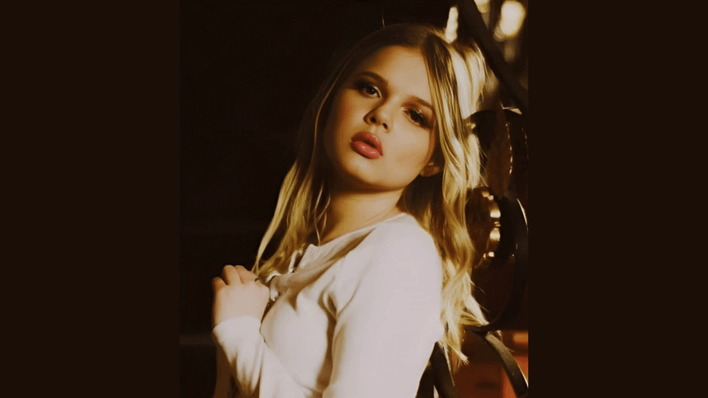 Coco Lovelock: Complete Bio, Age, Career & Net Worth 2025